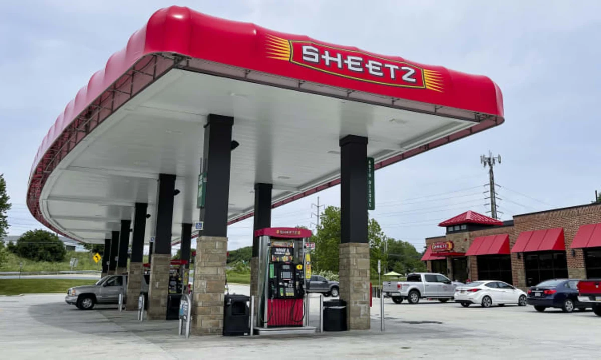 Sheetz chain lowers price for regular gas to $ for July 4 travel -  Autoblog