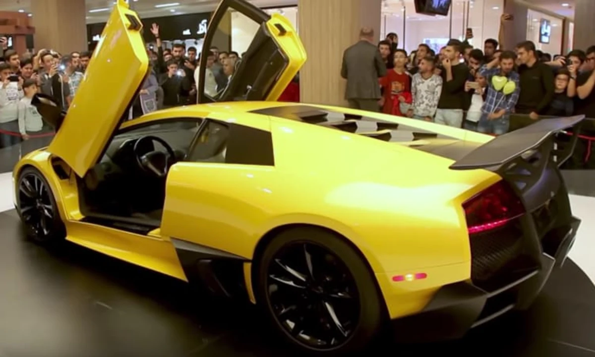 Iranian team reverse-engineered a Lamborghini Murcielago to make a copycat  car - Autoblog