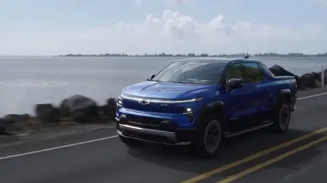 <h6><u>2024 Chevrolet Silverado EV shows off features in video</u></h6>