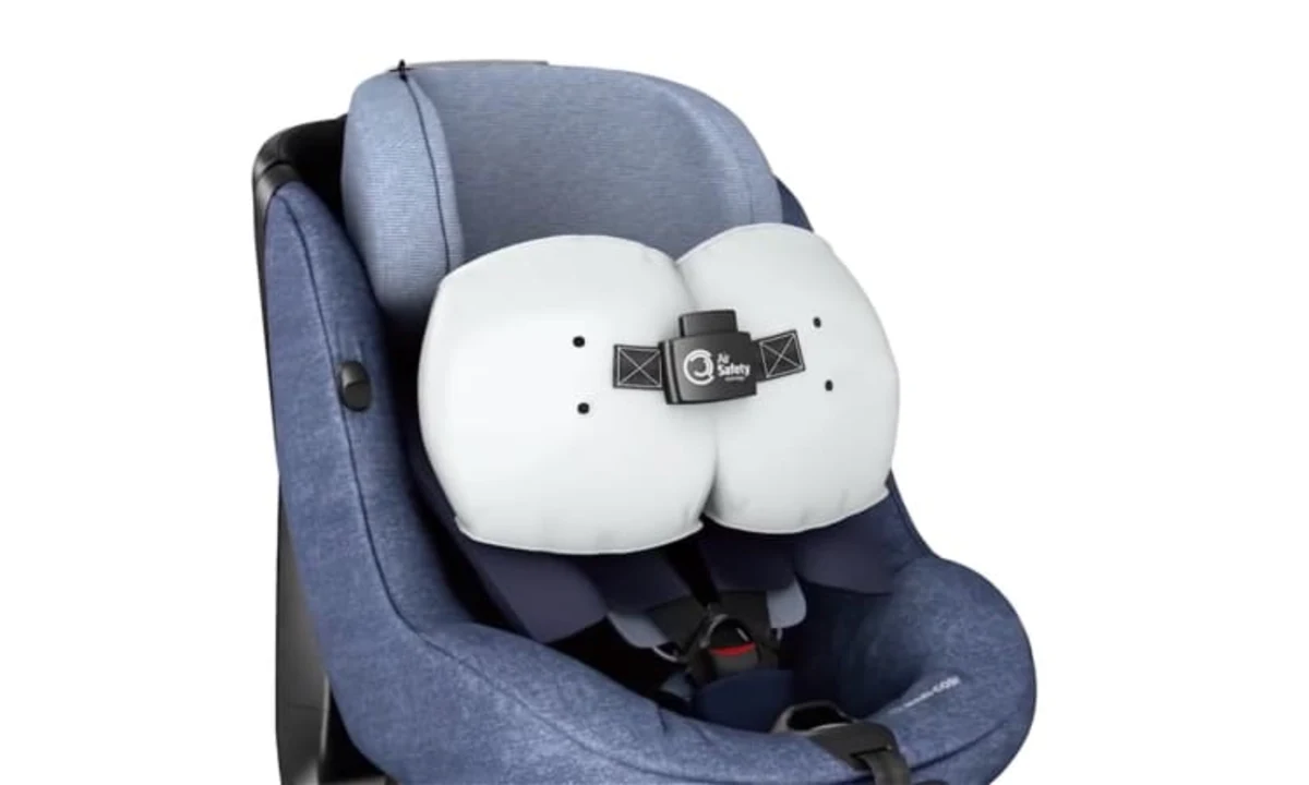 regering Handel Gewaad The Maxi-Cosi AxissFix Air is a child car seat with airbags - Autoblog