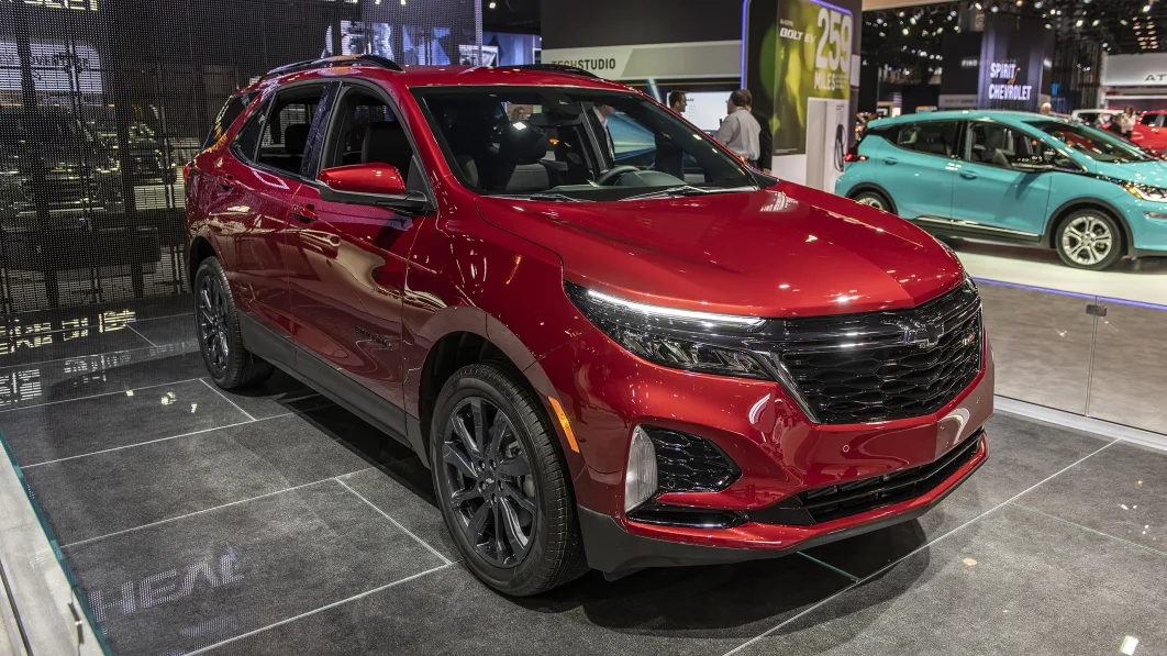 2021-chevy-equinox-rs-chicago-01