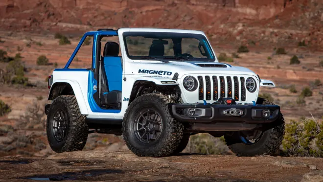 Driving the electric Jeep Magneto BEV and the other Easter Jeep Safari  concepts - Autoblog