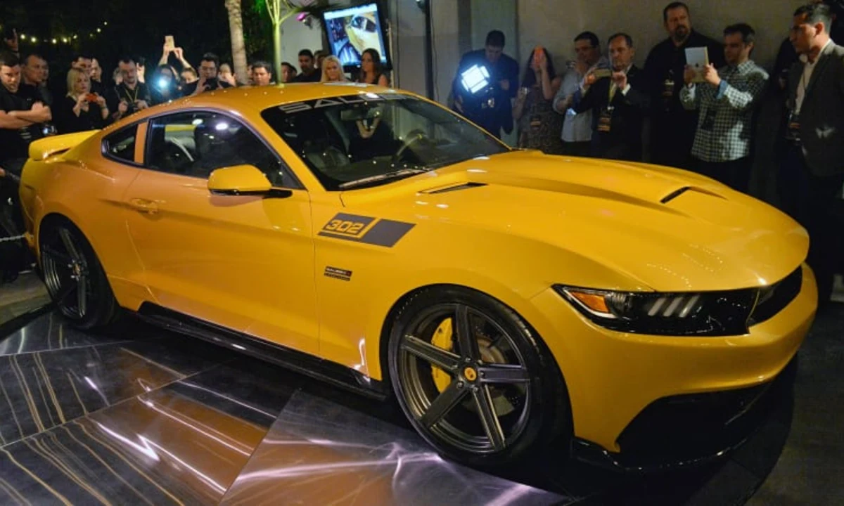 2015 Saleen 302 Black Label Mustang unveiled with 730 ...