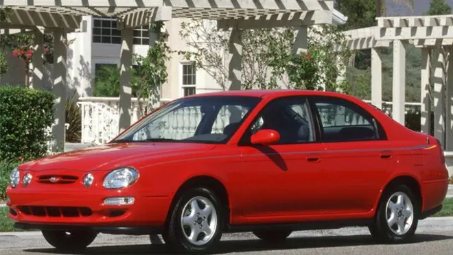  2001 Kia Spectra GS 4dr Liftback Hatchback: detalles de equipamiento, reseñas, precios, especificaciones, fotos e incentivos |  Autoblog