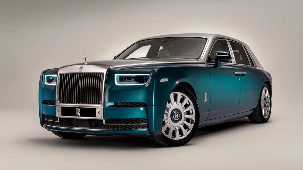 Rolls-Royce Phantom 'Iridescent Opulence'