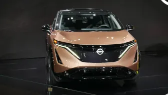 <h6><u>Nissan still analyzing new U.S. law on EV credits, executive says</u></h6>