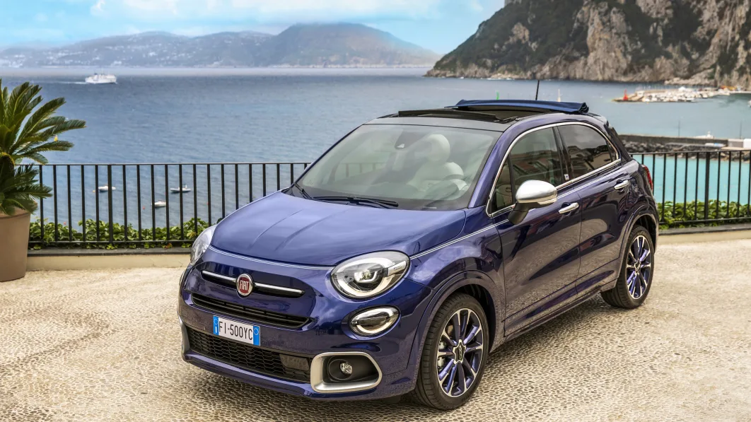 2022 Fiat 500X Yacht Club Capri special edition