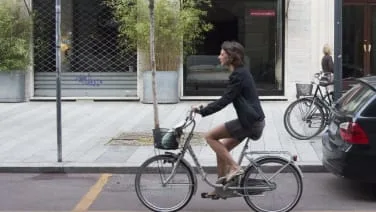 Milan considers paying people to bike to work
