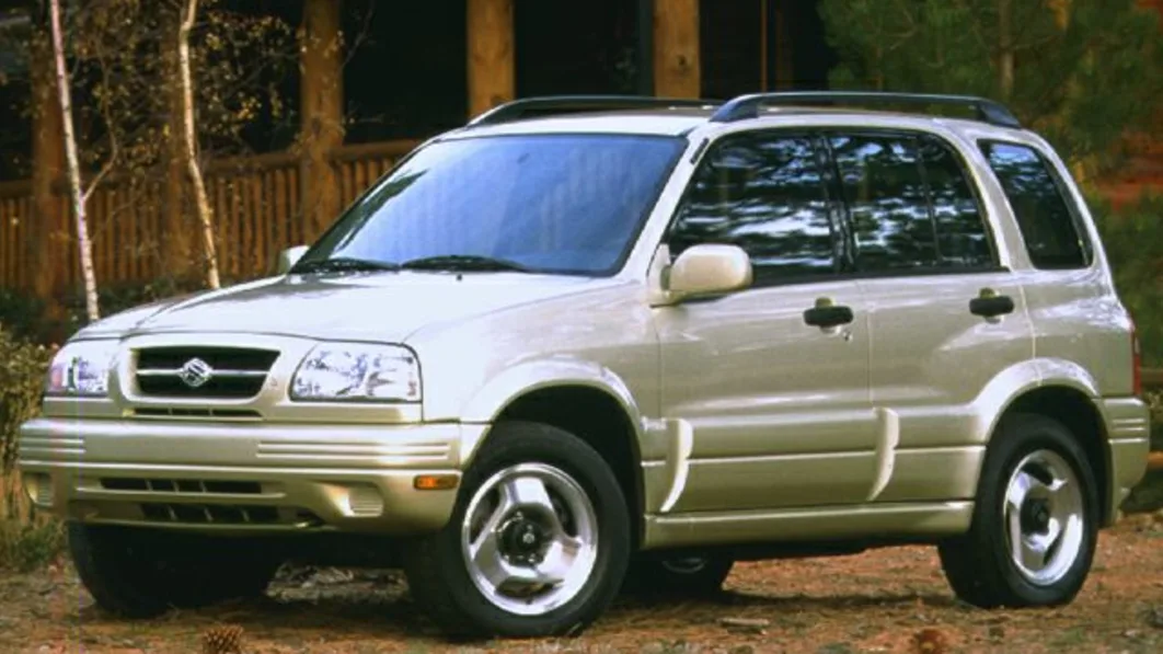 Купить сузуки гранд витара 1998 2005. Suzuki Grand Vitara 1999. Suzuki Grand Vitara 1998. Гранд Витара 1999. СУХУКИ Грант ветара 1999.