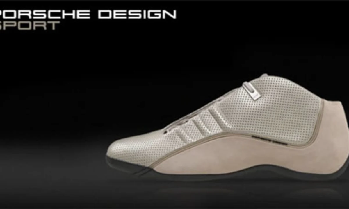Bezit Gewoon ik ga akkoord met From sportscars to sportswear: Adidas by Porsche Design - Autoblog