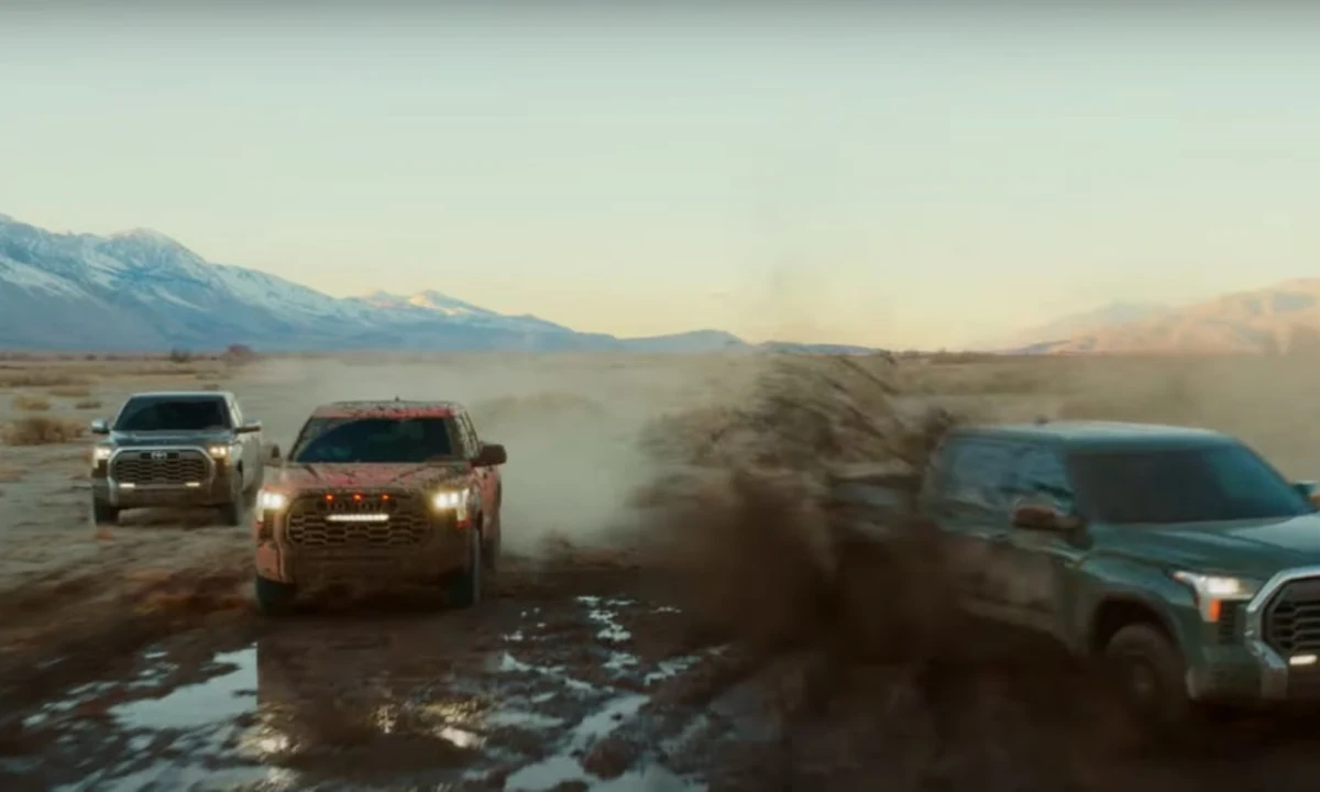 Toyota Tundra Super Bowl ad teases Tommy Lee, Leslie and Rashida Jones  racing - Autoblog