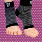 Podiatrists recommend these compression socks for plantar fasciitis — down to $7