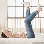 Save a ridiculous $449 on the best mattress for bad backs