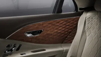 Bentley Flying Spur 3-D wood