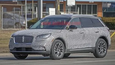 2020 Lincoln Corsair spied inside and out, ready to replace the MKC