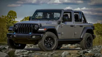 Head of Jeep confirms PHEV buyers really are plugging in - Autoblog