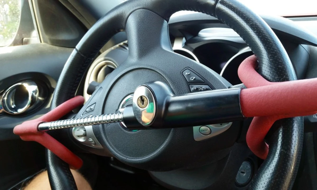 car steering wheel lock security small van hook crook style adjustable FITS ALL 