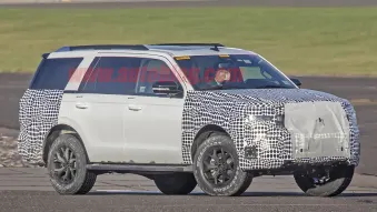 Ford Expedition and Lincoln Navigator spied