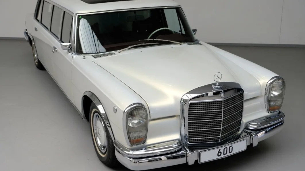 1975 Mercedes-Benz 600 resto-mod