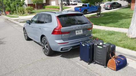 <h6><u>Volvo XC60 Recharge Luggage Test: How much cargo space?</u></h6>