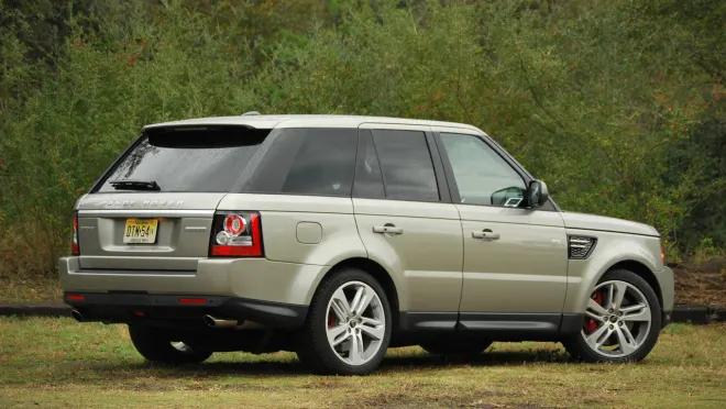Besnoeiing Leeg de prullenbak armoede 2013 Land Rover Range Rover Sport - Autoblog