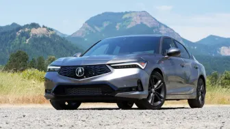 <h6><u>2023 Acura Integra Review: Can it possibly fill an icon's shoes?</u></h6>