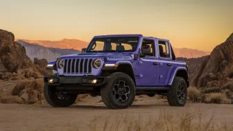 <h6><u>2023 Jeep Wrangler Review: Unlimited variety, from 4xe to Rubicon 392</u></h6>