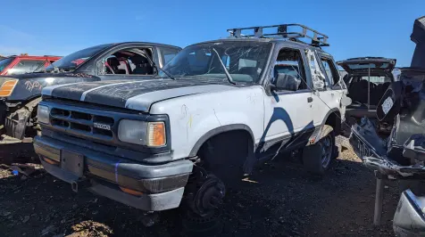 <h6><u>Junked 1991 Mazda Navajo</u></h6>
