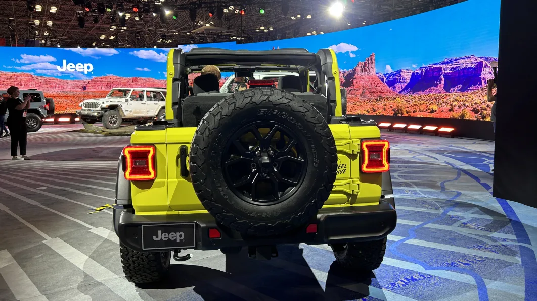 2024 Jeep Wrangler Willys