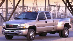 (Work Truck) 4x4 Extended Cab 157.5 in. WB SRW
