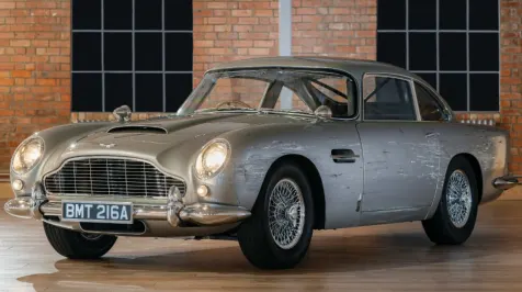 <h6><u>James Bond cars heading to auction with other series costumes and props</u></h6>