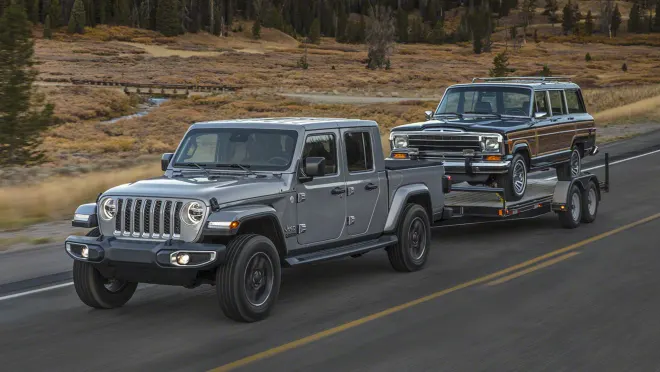2020 Jeep Gladiator Reviews | Price, specs, features and photos - Autoblog